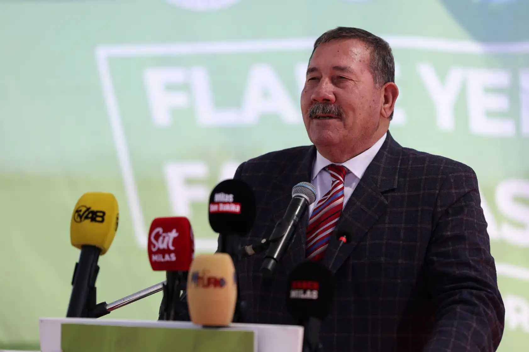 Büyükşehir Belediyesi'nden Hayvancılığa Büyük Destek: Flake Yem Üretim Tesisi'nin Temeli Atıldı