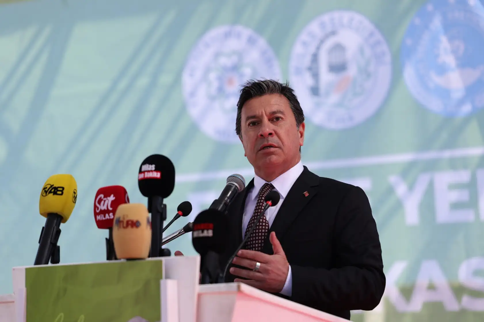 Büyükşehir Belediyesi'nden Hayvancılığa Büyük Destek: Flake Yem Üretim Tesisi'nin Temeli Atıldı