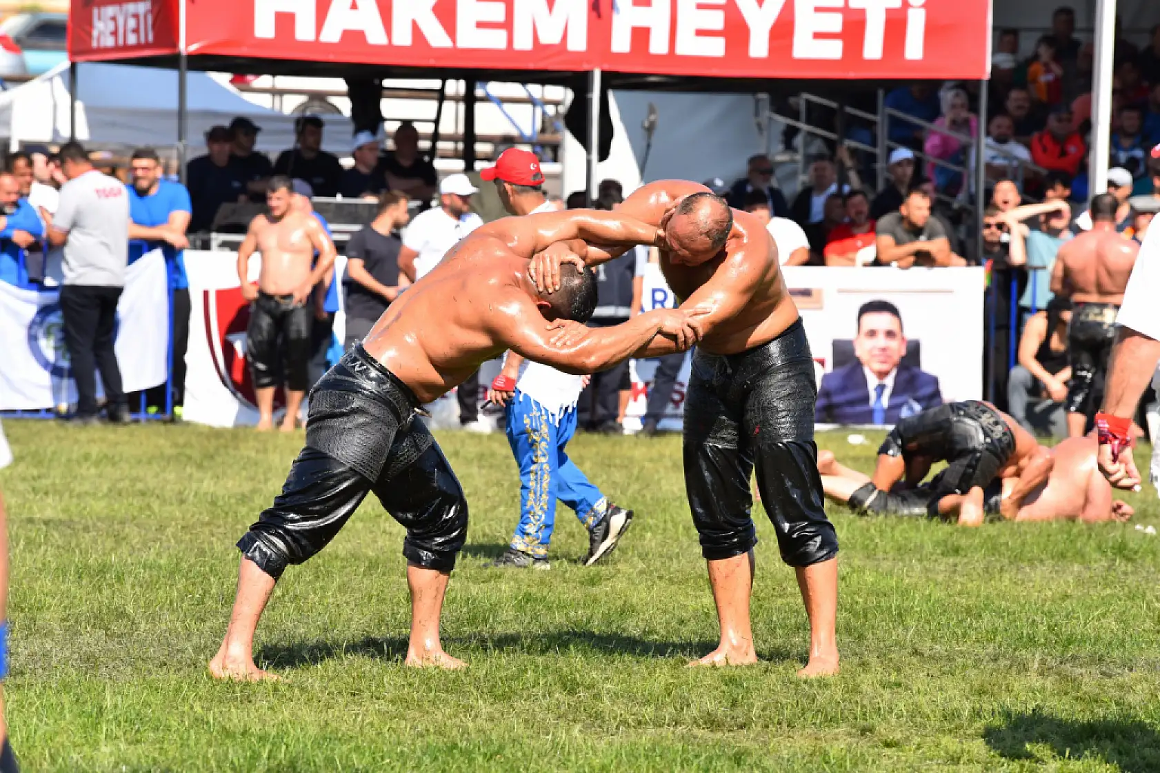 Fethiye'de Başpehlivanlar Er Meydanında