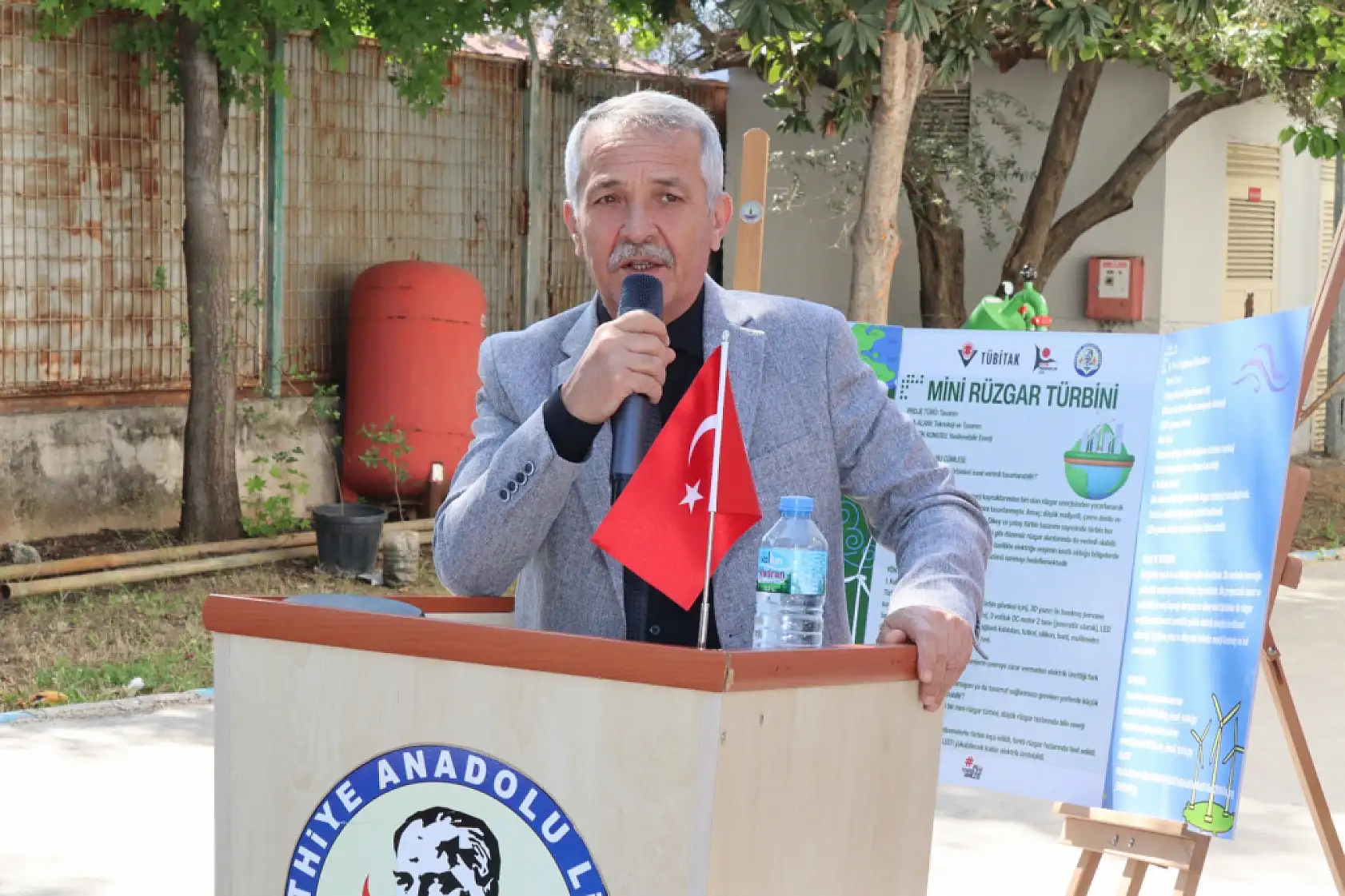 Fethiye Anadolu Lisesi Öğrencileri Projelerini Bilim Fuarında Sergiledi
