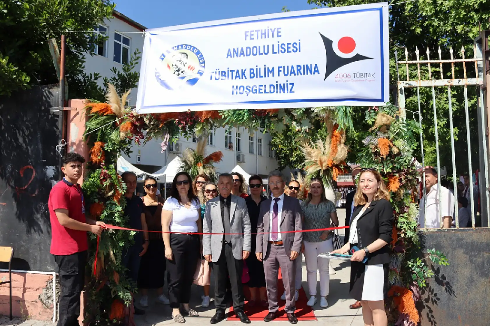 Fethiye Anadolu Lisesi Öğrencileri Projelerini Bilim Fuarında Sergiledi