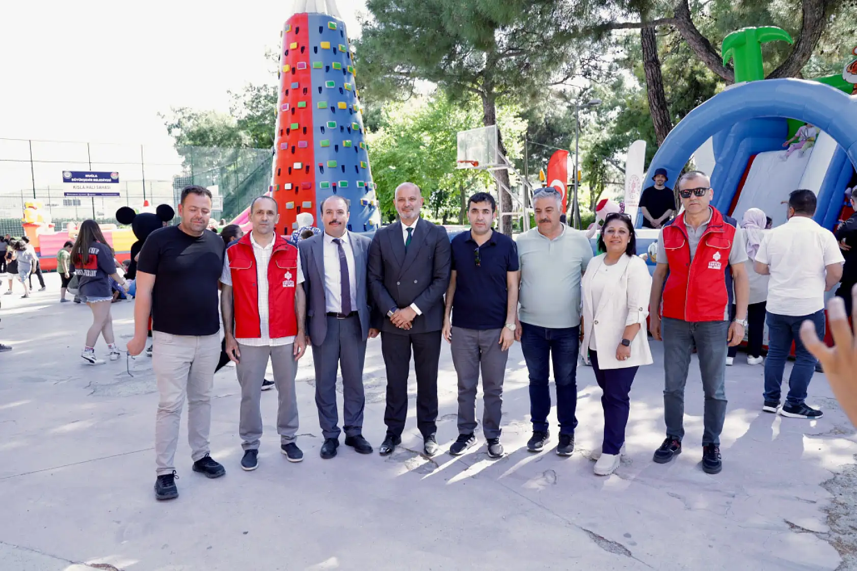 Aydın Vakıflar Bölge Müdürlüğü'nden Çocuklara Şenlikli Gün!