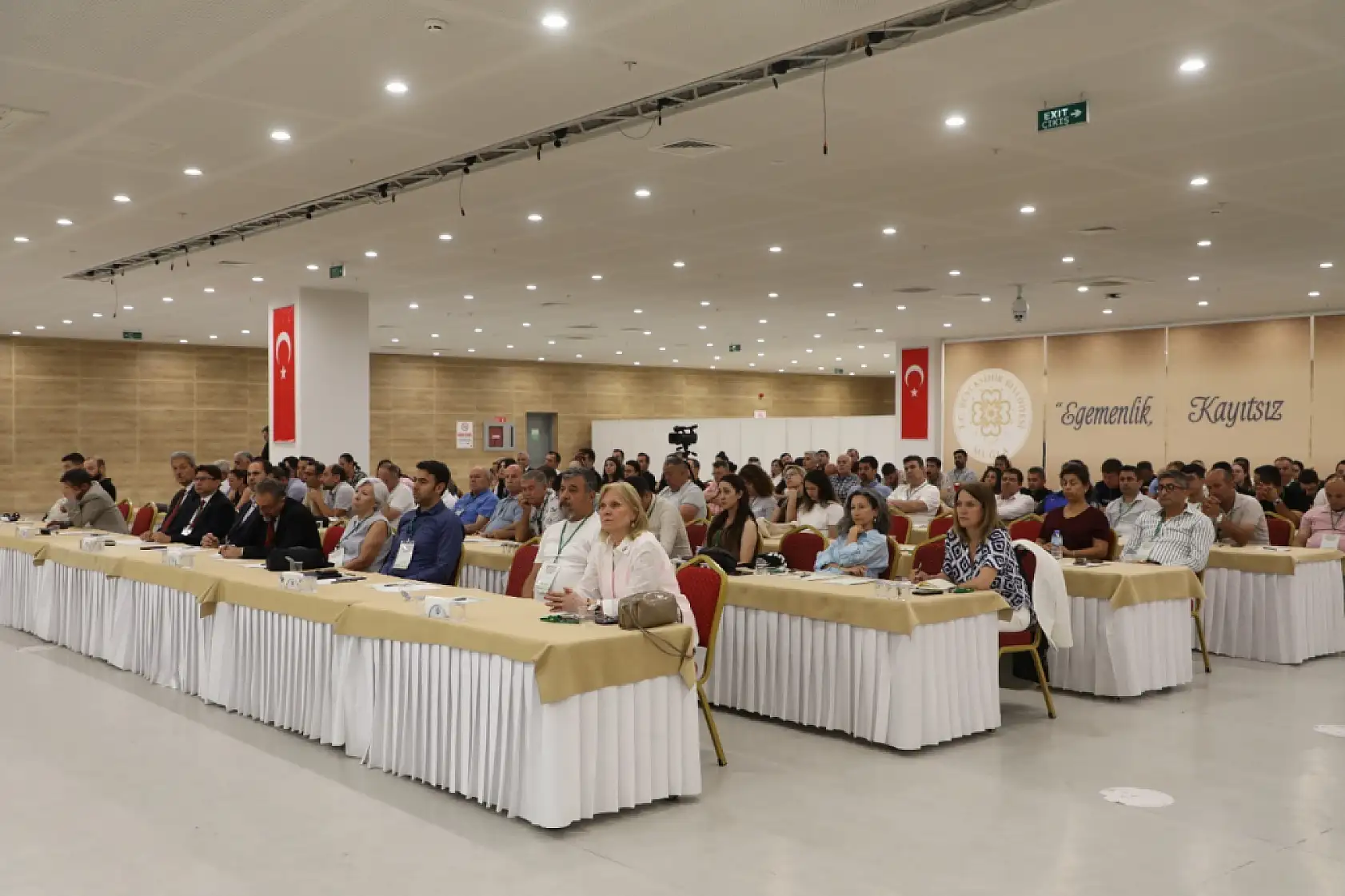Yaban Domuzlarının Ekosistem ve Halk Sağlığına Etkileri Muğla'da Masaya Yatırıldı