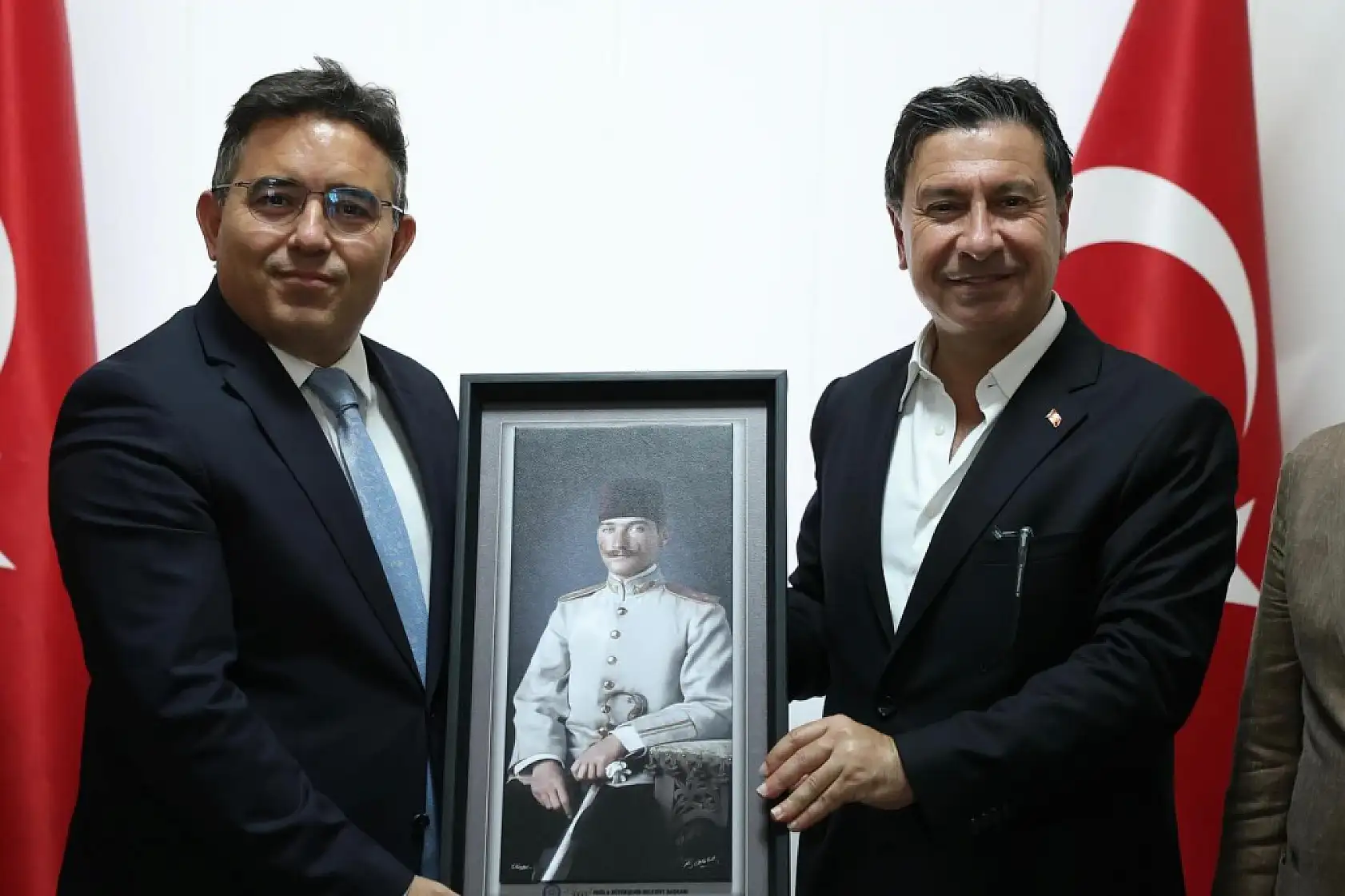 Başkan Aras'tan Marmaris'te Hizmet ve Dayanışma Vurgusu