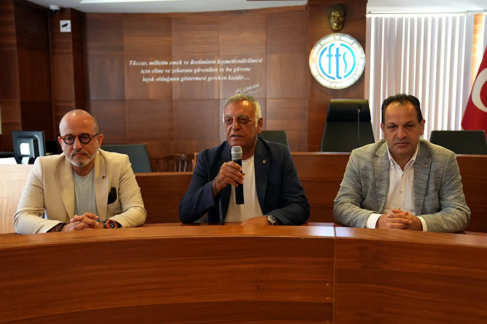Sigorta acentelerinin sorunları FTSO'da yapılan toplantıda ele alındı