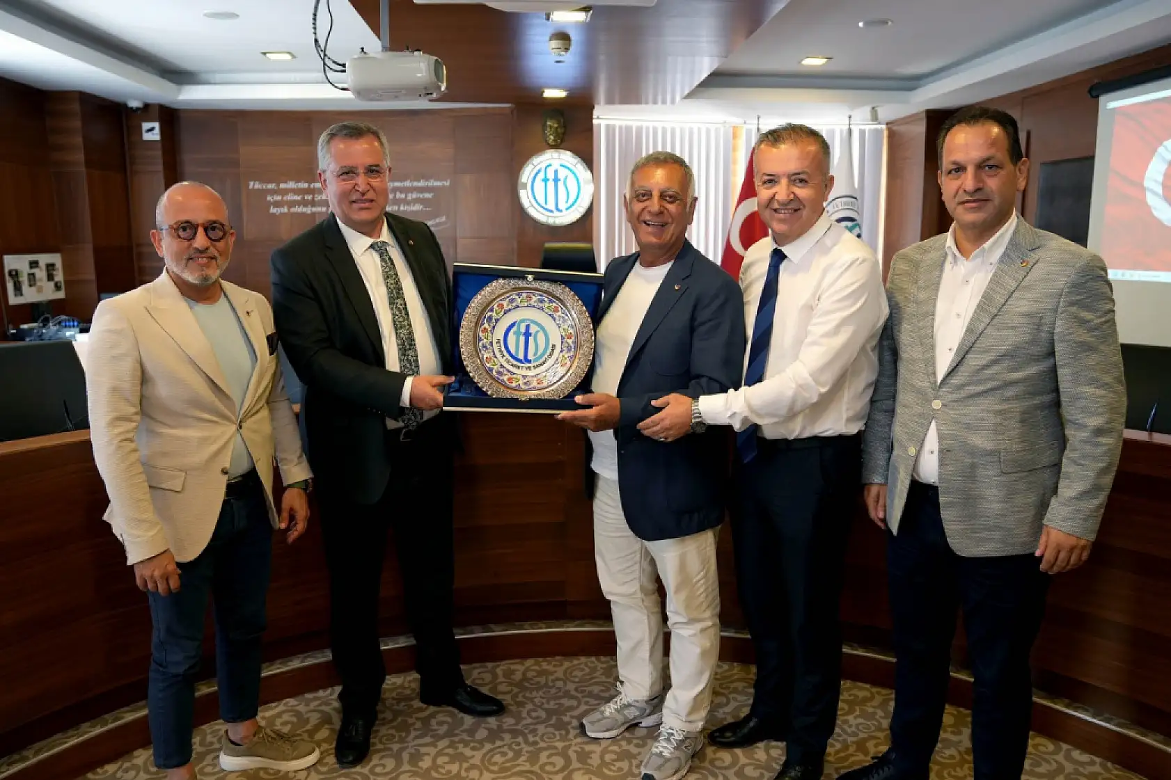 Sigorta acentelerinin sorunları FTSO'da yapılan toplantıda ele alındı