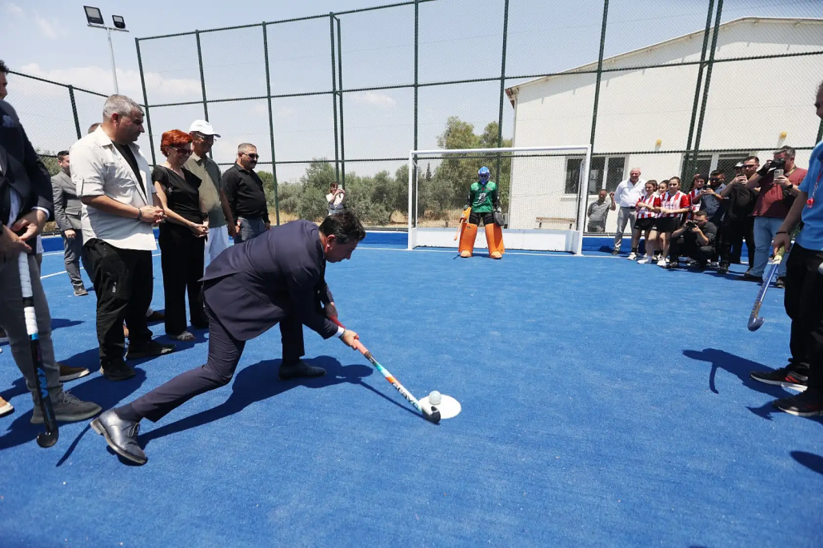 Yatağan'a Çim Hokeyi Sahası Açıldı