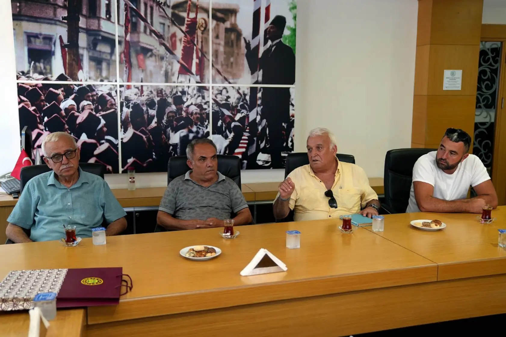 Fethiye Otogar Esnafından Başkan Çıralı'ya Teşekkür Ziyareti