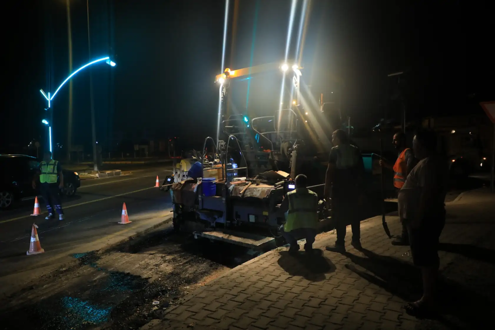 Muğla Büyükşehir'den Güvenli Ulaşım İçin Gece Mesaisi