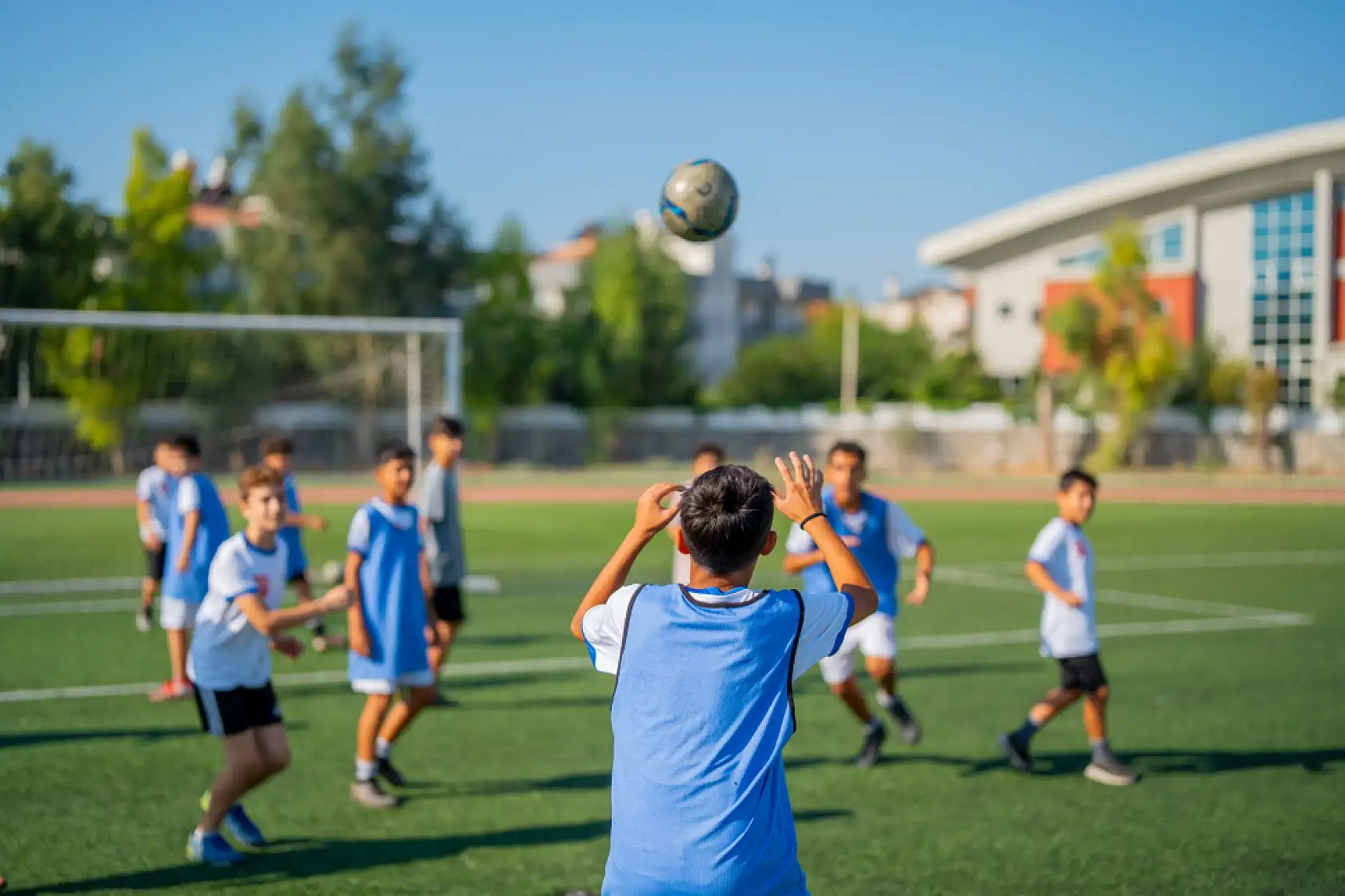 Milas Belediyesi Yaz Tatilinde Çocukları Sporla Buluşturuyor