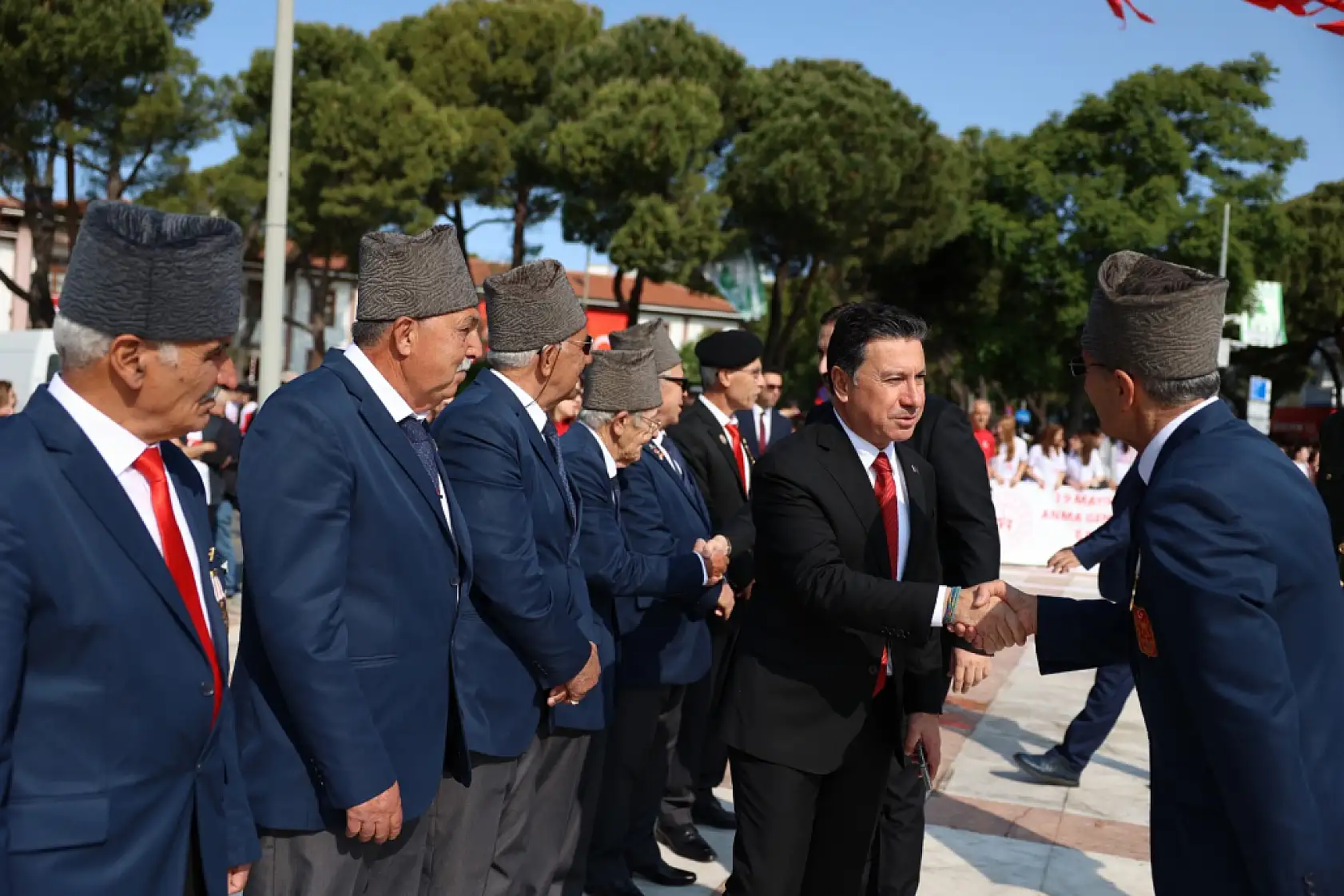 Başkan Aras'tan Gaziler Günü Mesajı