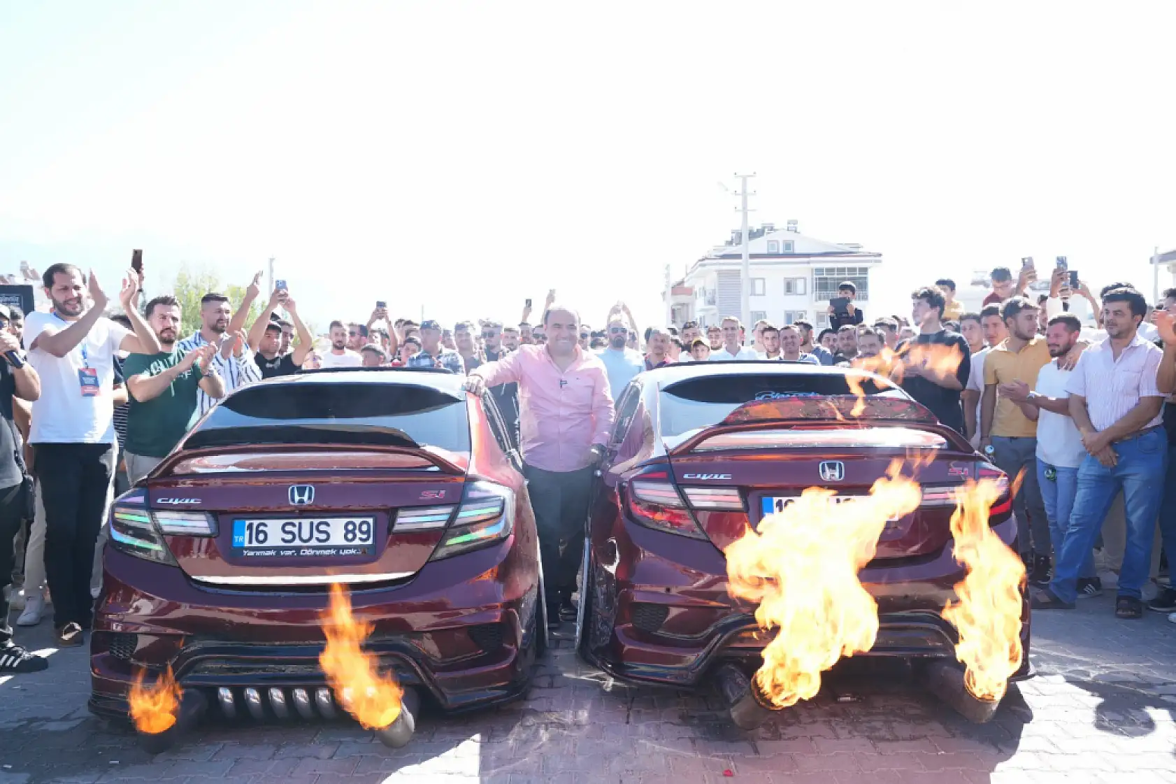 Otomobil ve Modifiye Tutkunları Seydikemer'de Buluşacak