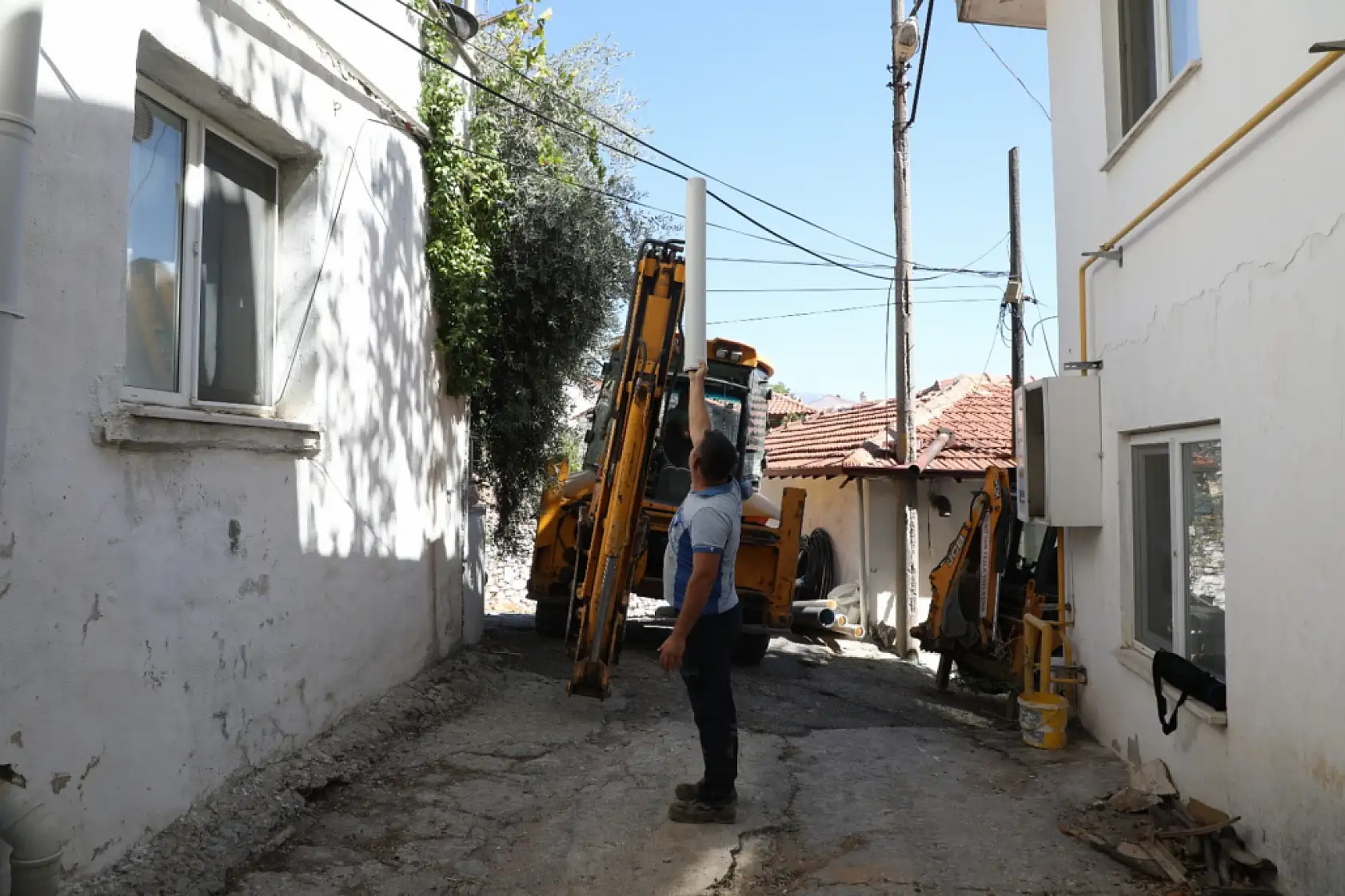 Menteşe'de Karamehmet Mahallesi'nde altyapı sorunu çözülüyor