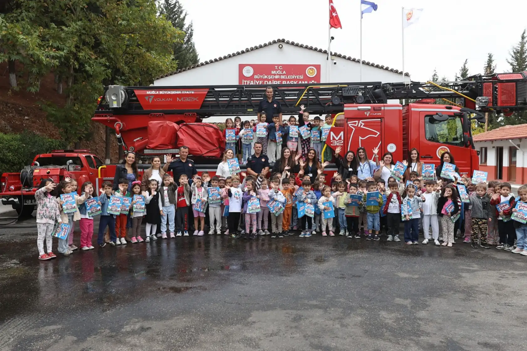 İtfaiye Haftası'nda küçük kahramanlar sahada