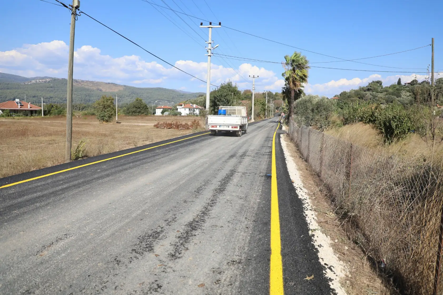 Muğla Büyükşehir, Şirinköy-Çıtlık'ta Yol Çalışmalarını Tamamladı