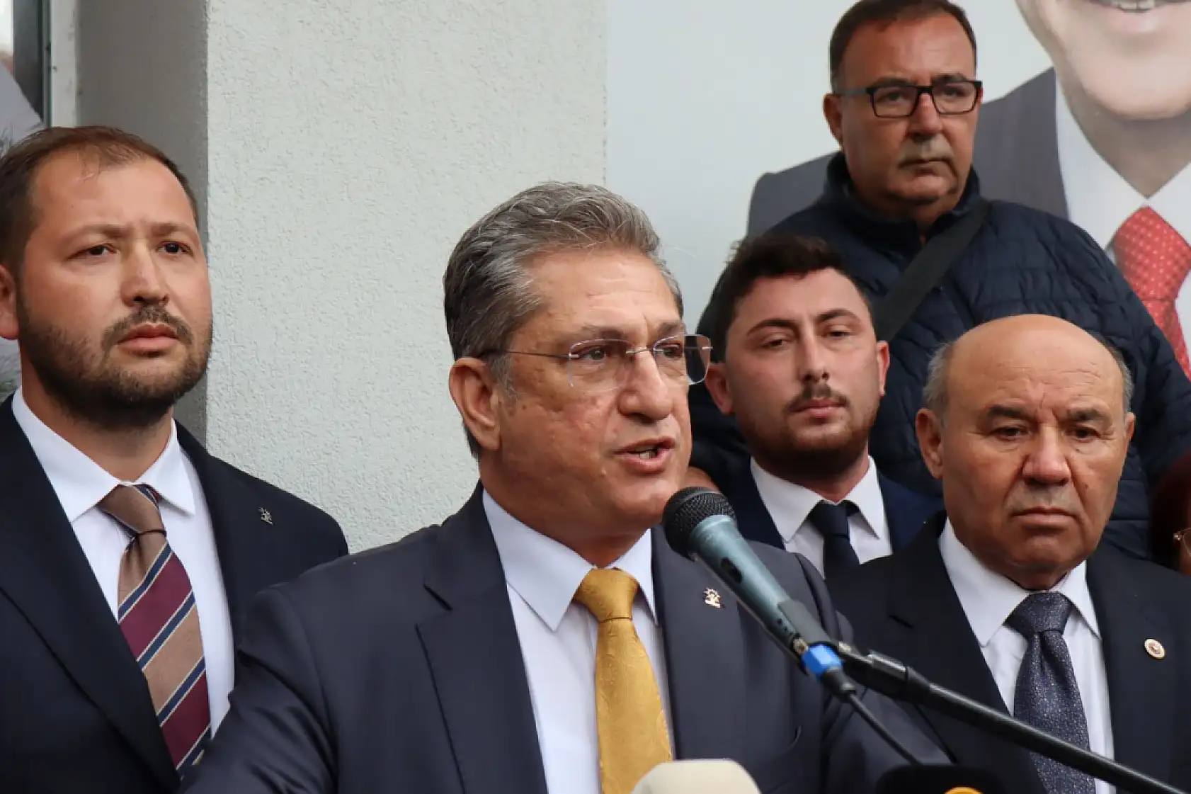 AK Parti Muğla İl Başkanlığı'nda Devir Teslim Töreni: Cengizhan Güngör Görevi Devraldı