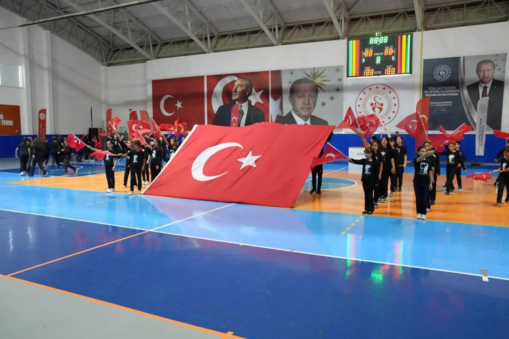 Seydikemer'de Cumhuriyet'in 102. Yılı Coşkuyla Kutlandı