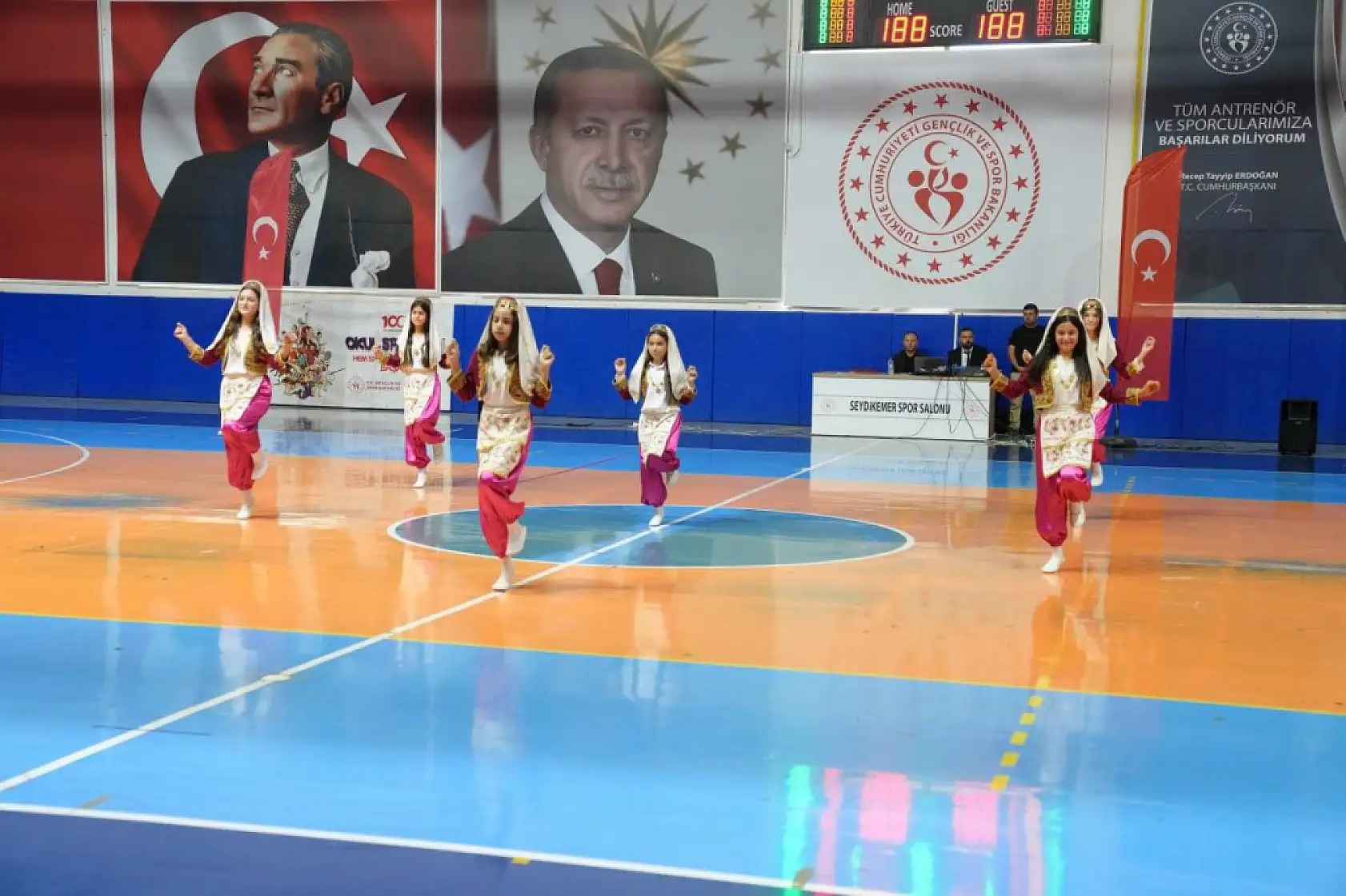 Seydikemer'de Cumhuriyet'in 102. Yılı Coşkuyla Kutlandı