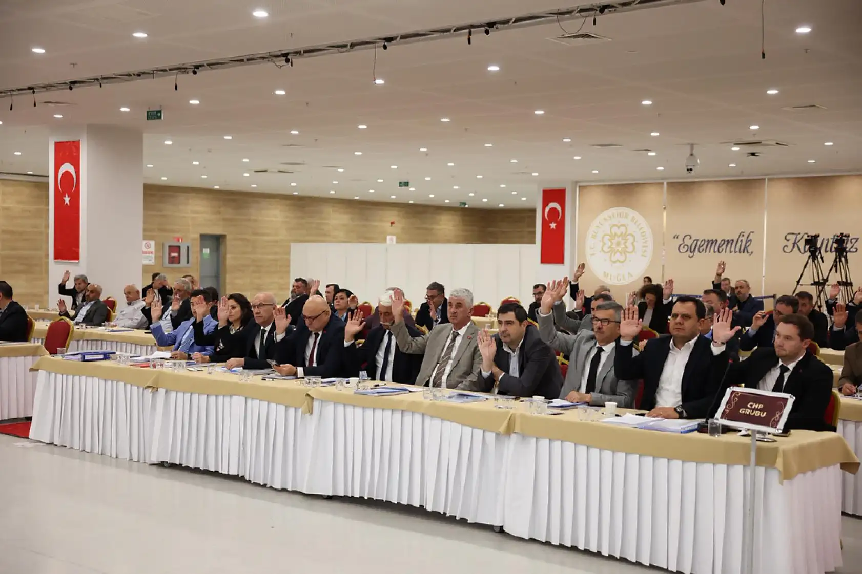 Muğla Büyükşehir Belediyesi Kasım ayı Meclis Toplantısı birinci birleşimi gerçekleştirildi