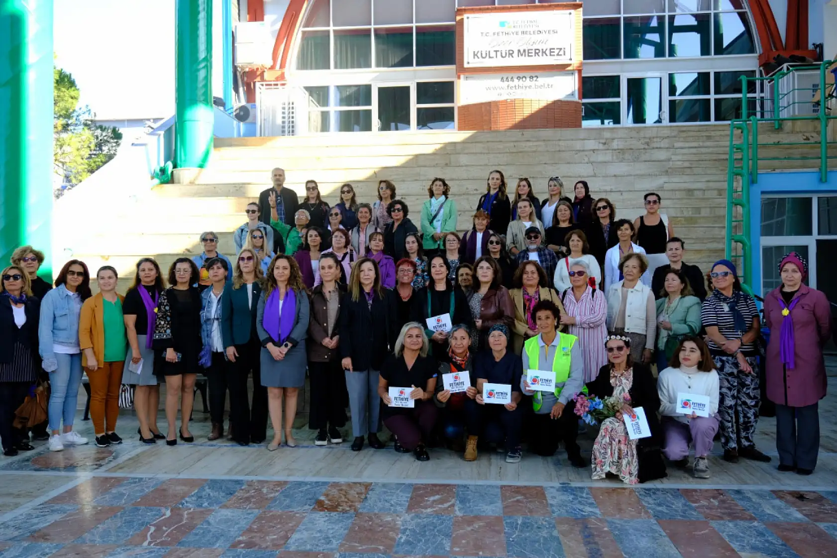 Fethiye'de kadına şiddete karşı güçlü dayanışma: Kent Konseyi'nden anlamlı etkinlik