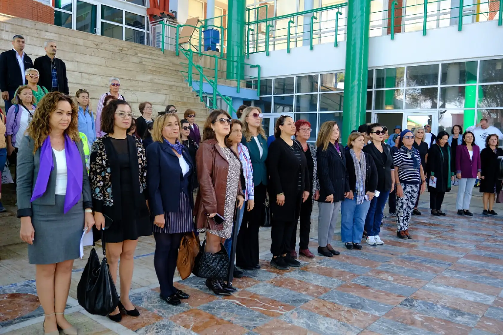 Fethiye'de kadına şiddete karşı güçlü dayanışma: Kent Konseyi'nden anlamlı etkinlik