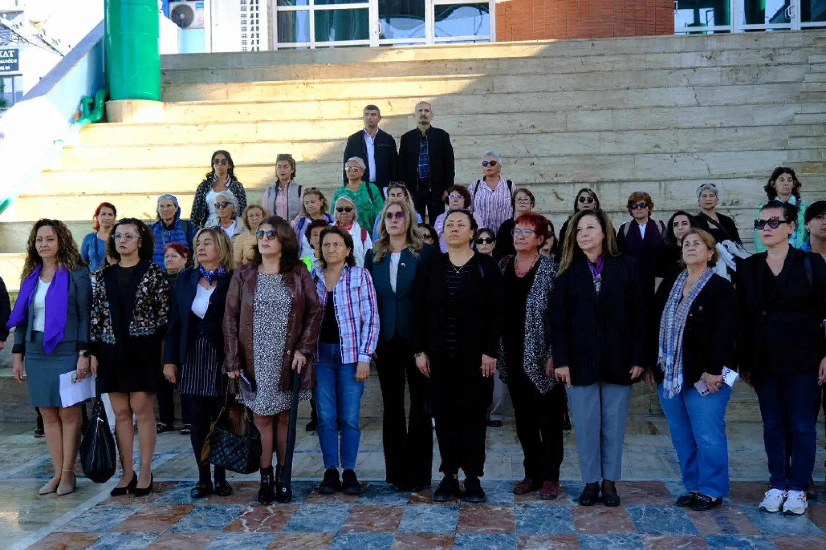 Fethiye'de kadına şiddete karşı güçlü dayanışma: Kent Konseyi'nden anlamlı etkinlik