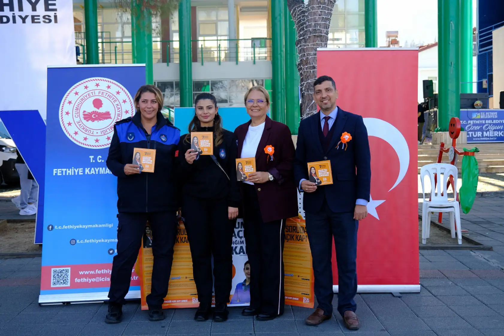 Fethiye'de kadına şiddete karşı güçlü dayanışma: Kent Konseyi'nden anlamlı etkinlik