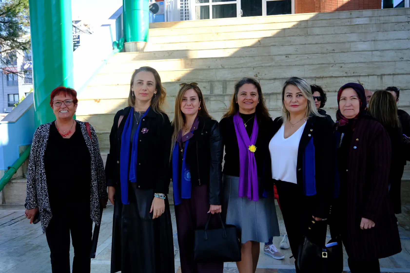 Fethiye'de kadına şiddete karşı güçlü dayanışma: Kent Konseyi'nden anlamlı etkinlik