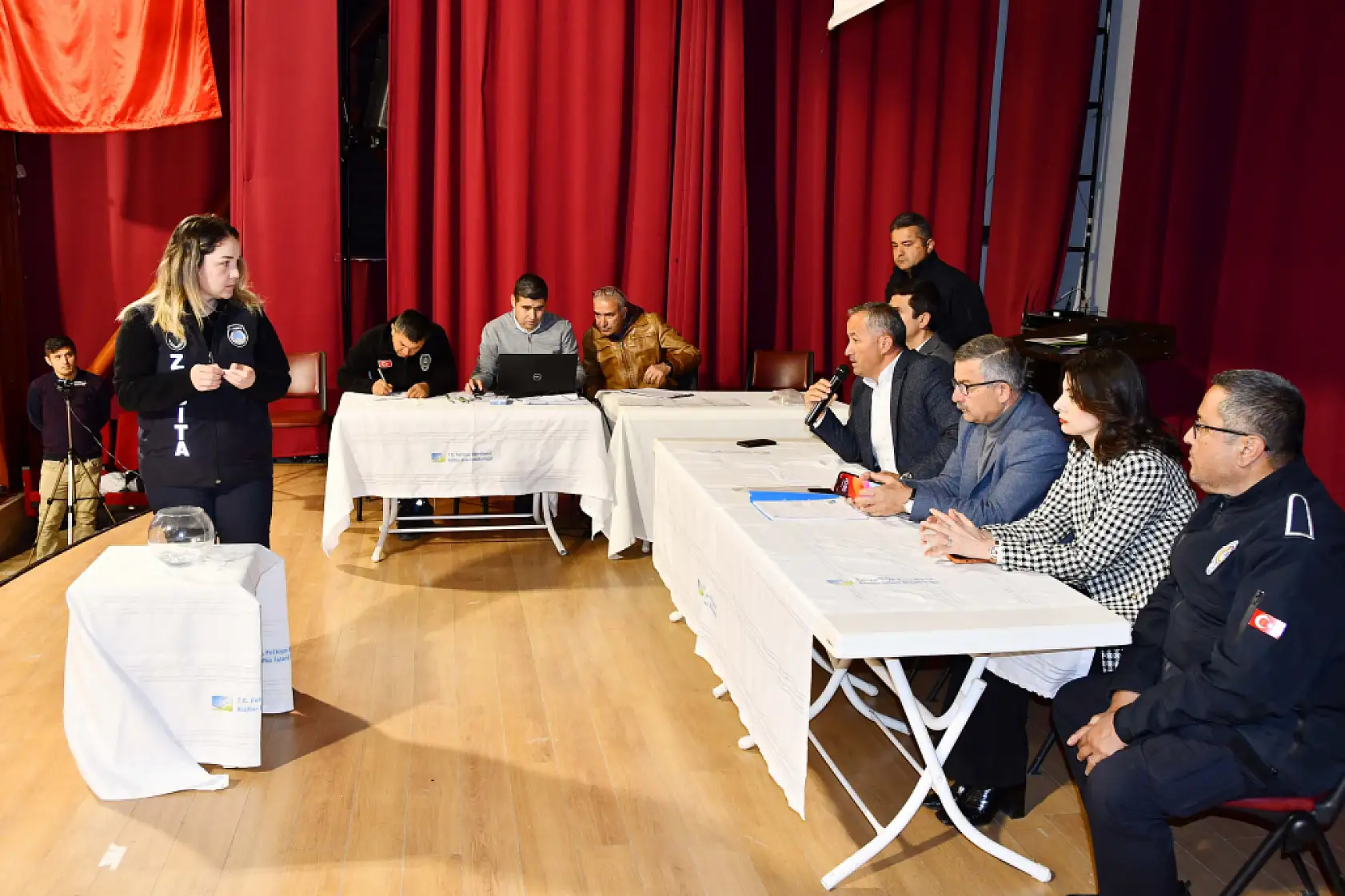 Fethiye Belediyesi'nden yeni pazar yeri için kura çekimi