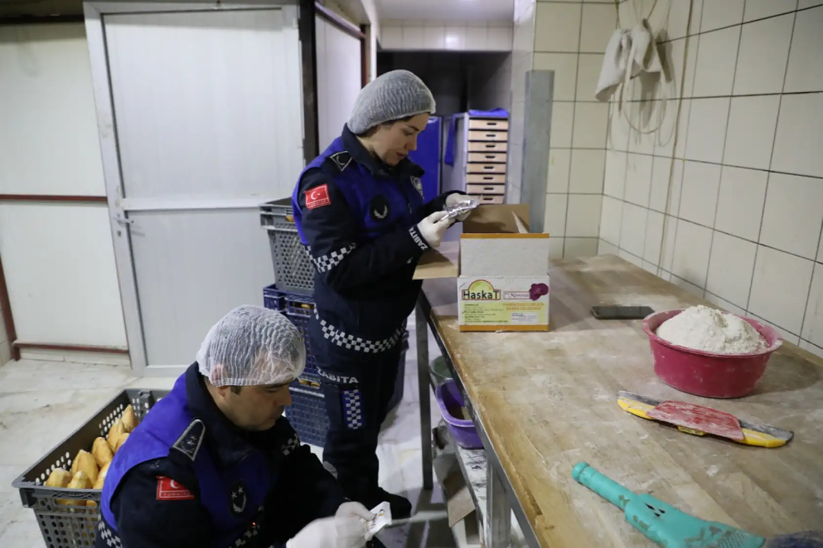 Muğla Büyükşehir Zabıtası Halk Sağlığı İçin Görevde