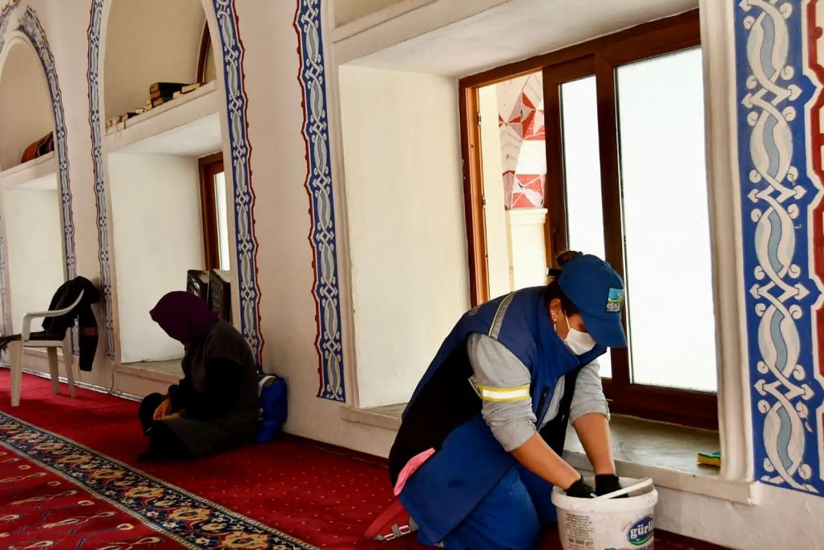 Fethiye'de Camilerde Temizliğe Başlandı