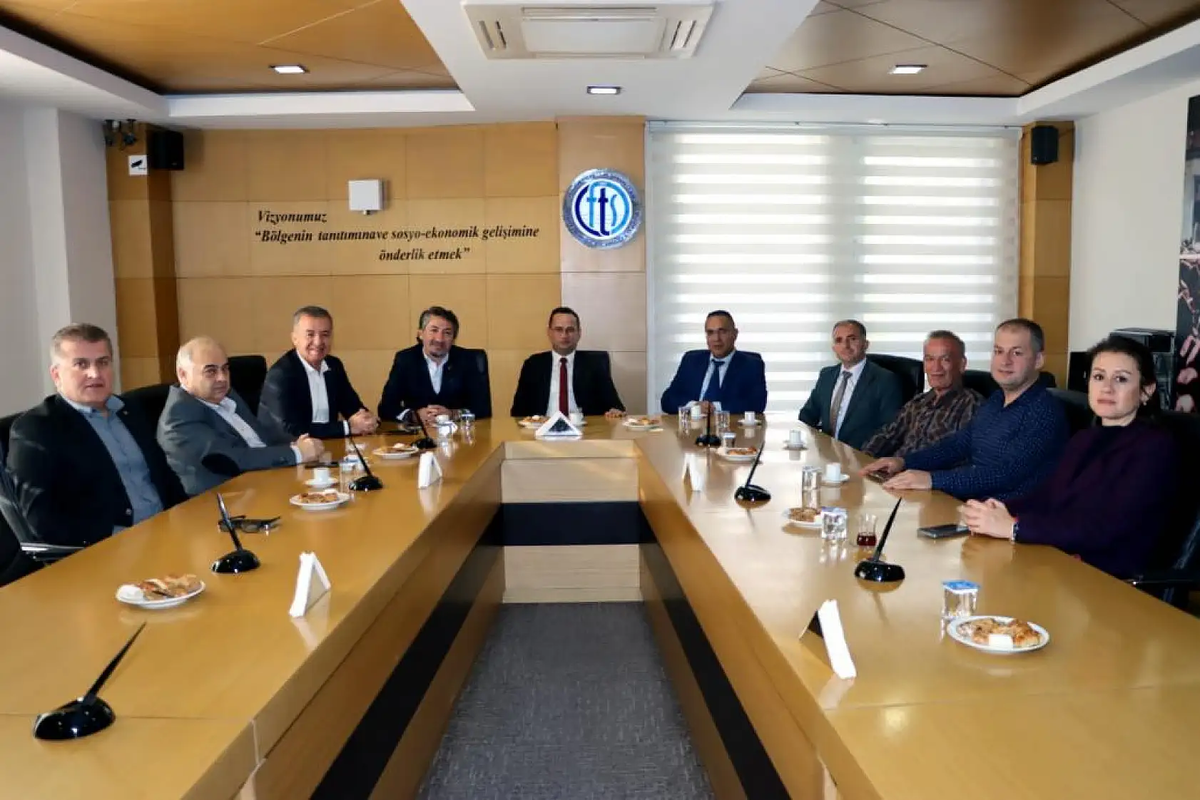 Vergi Dairesi Başkanı İnceçayır'dan FTSO'ya ziyaret