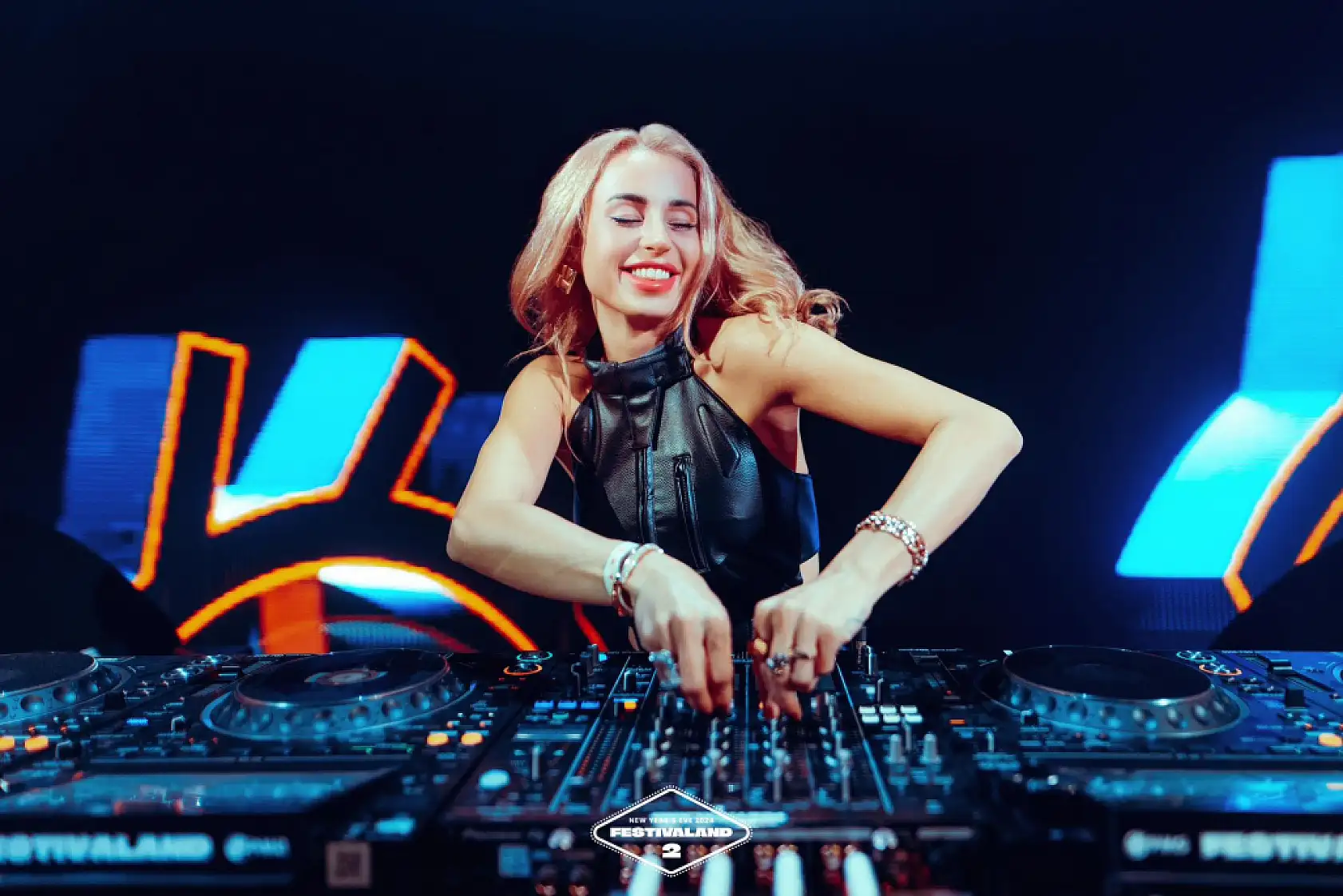 Dünya Starı DJ Juicy M İlk Kez Fethiye'de Skyfall Arena'da Sahne Alacak