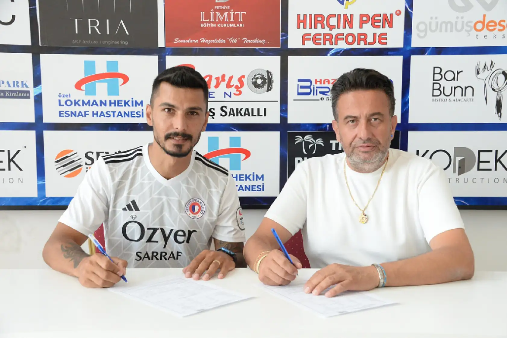 Fethiyespor, Samet Asatekin'i renklerine bağladı