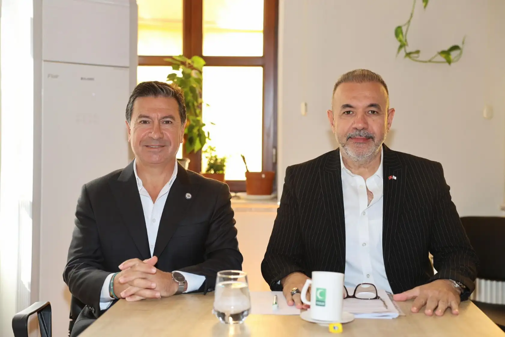 Başkan Aras'tan Yeşilay Muğla Şubesi'ne Ziyaret