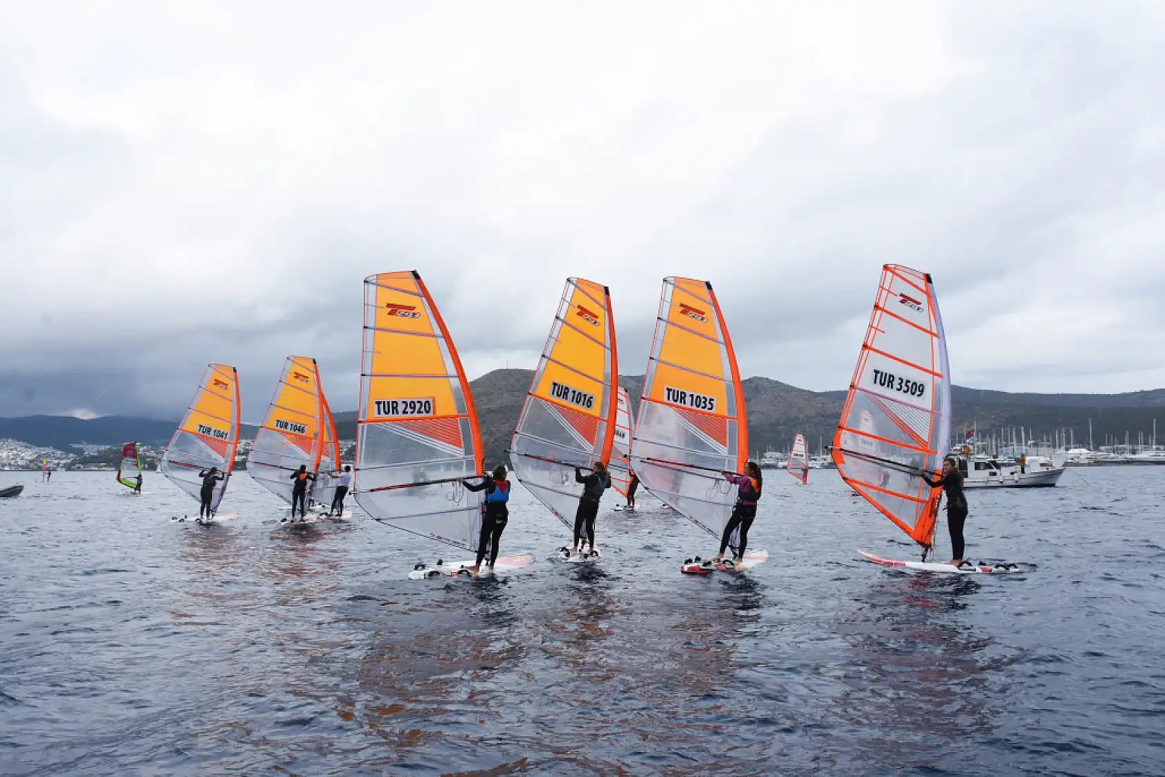 Bodrum'da 4. Uluslararası Mandalina Kupası Yelken Yarışları başladı