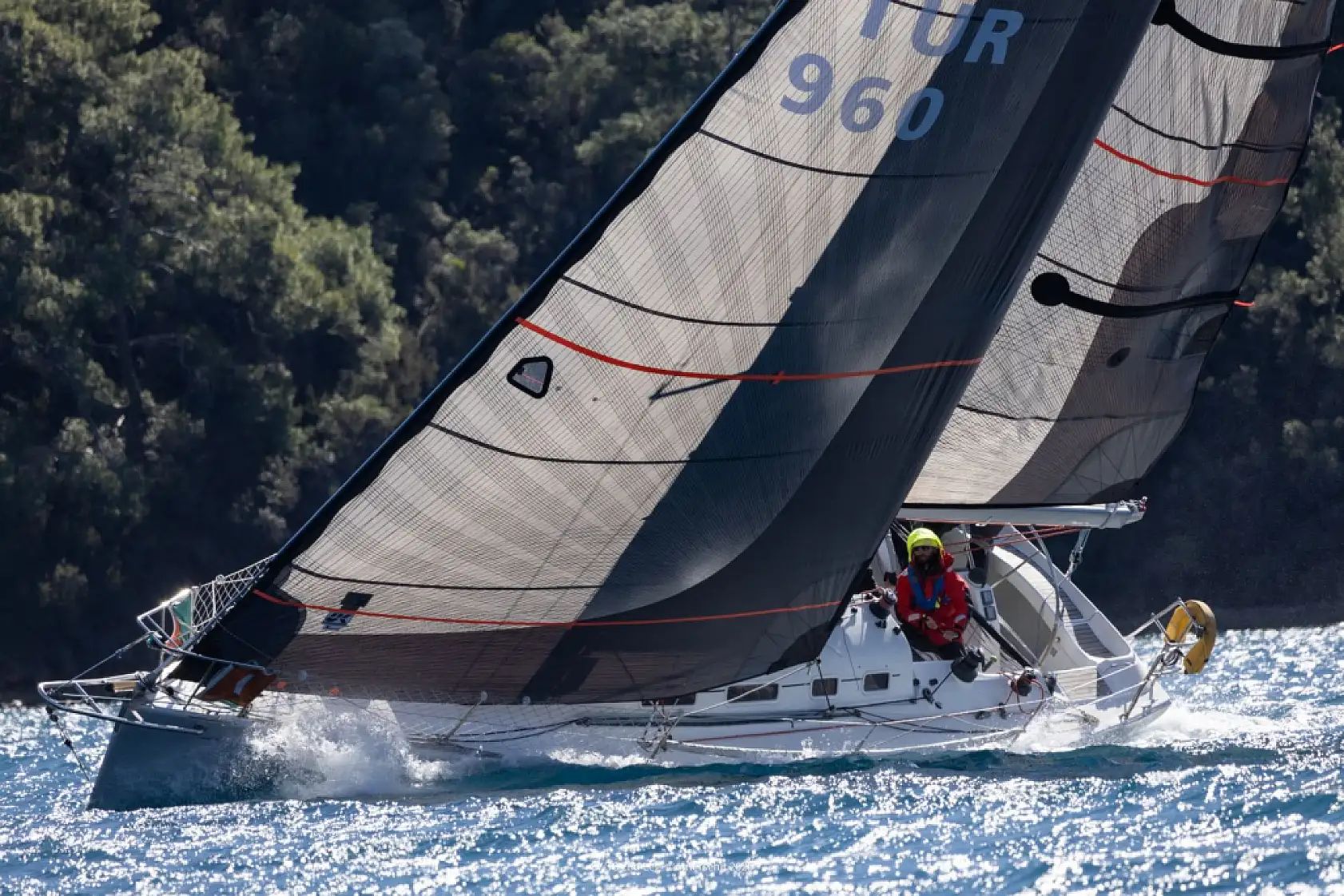 Yat yarışlarında Göcek Kış Trofesi'nin ikinci ayağı, Fethiye'de tamamlandı