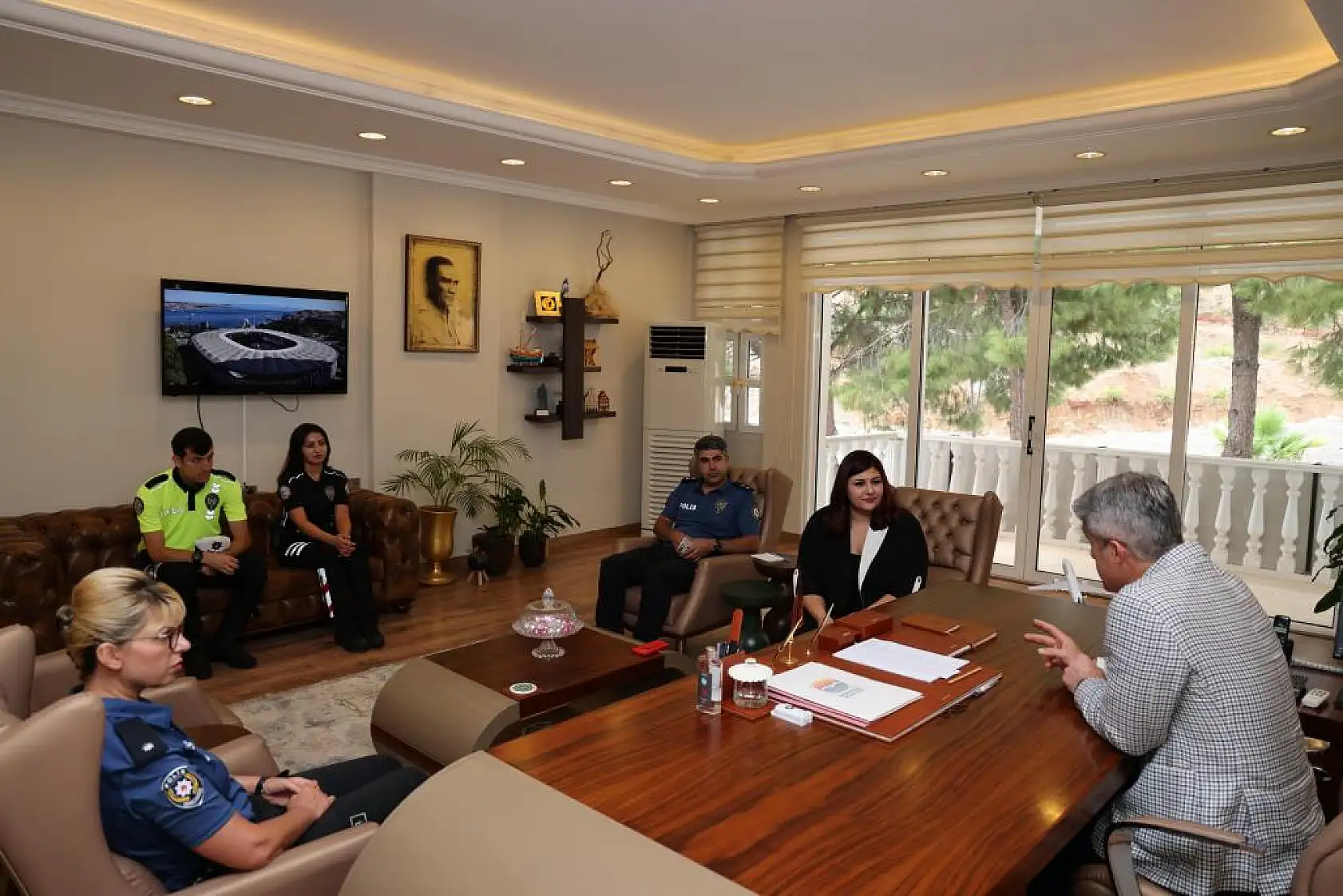 Başkan Oktay, İlçe Emniyet Müdürü Öztürk'ü Ağırladı