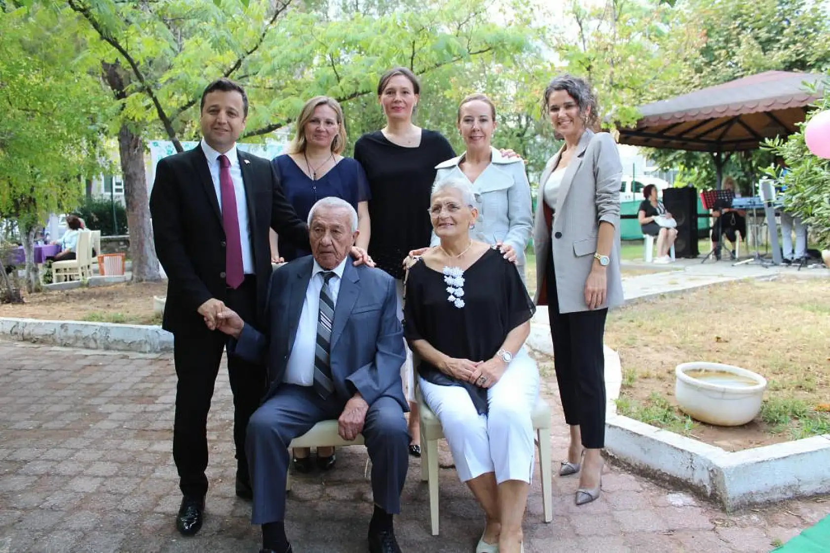 İkinci baharlarına dünya yaşlılar gününde 'Evet' dediler