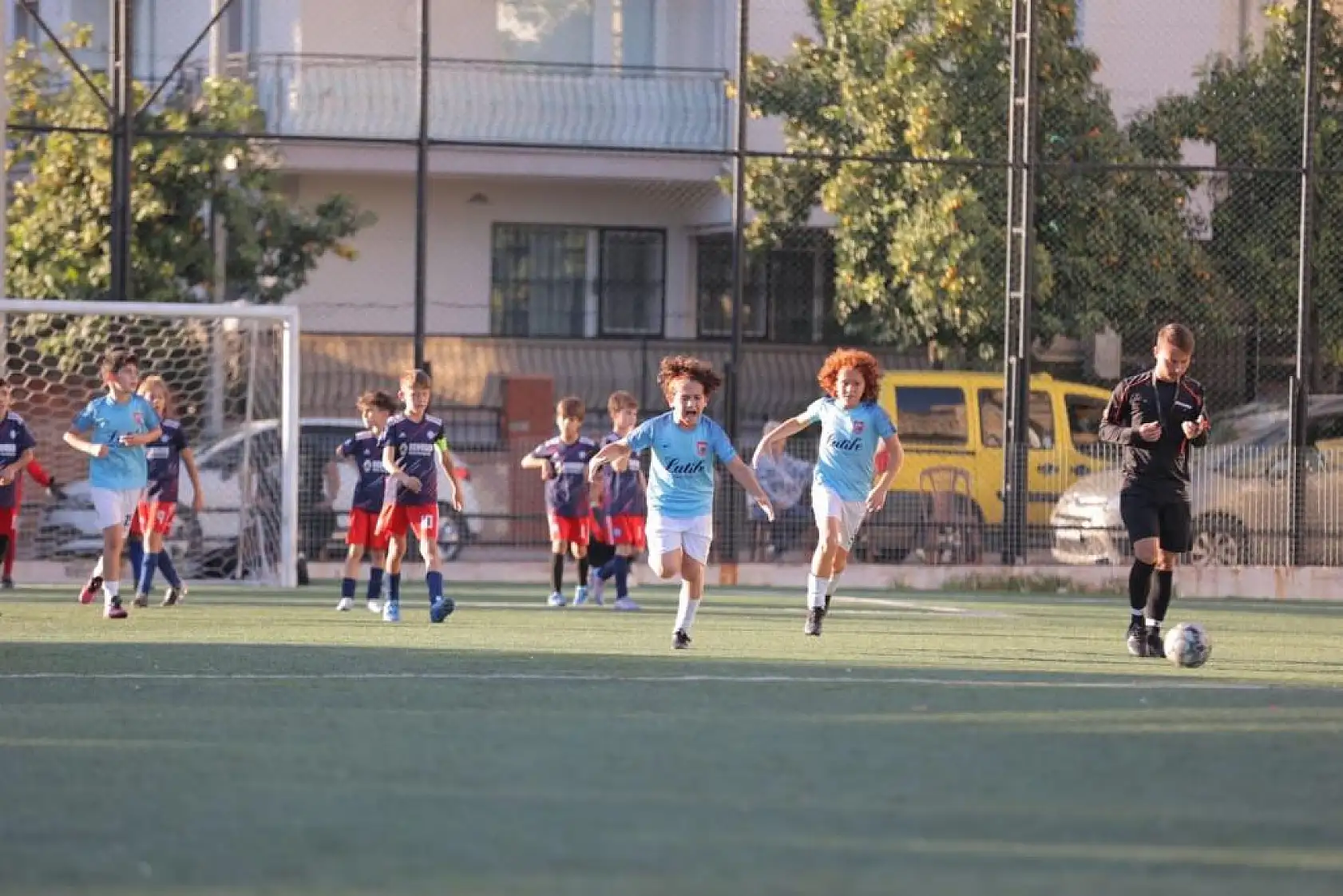 Efeler 100. Yıl Cup Şampiyonu 'Altınordu'