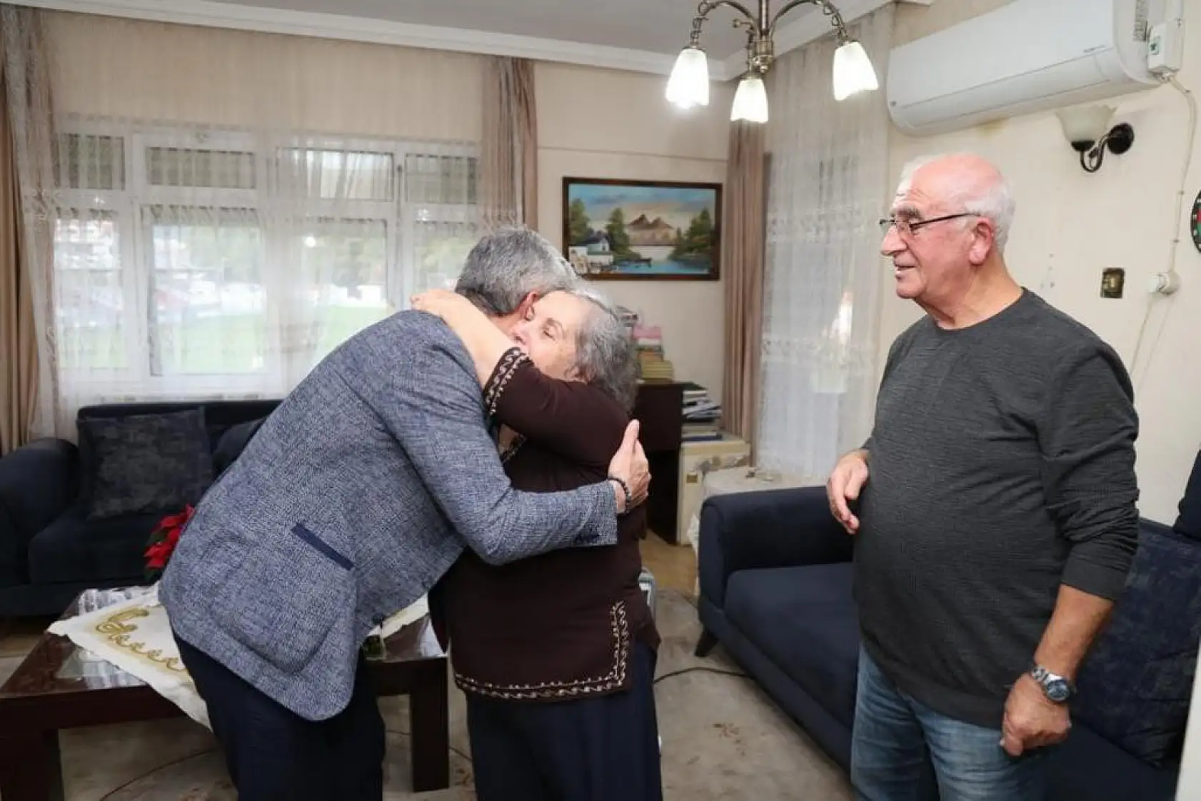 Başkan Oktay öğretmenini unutmadı