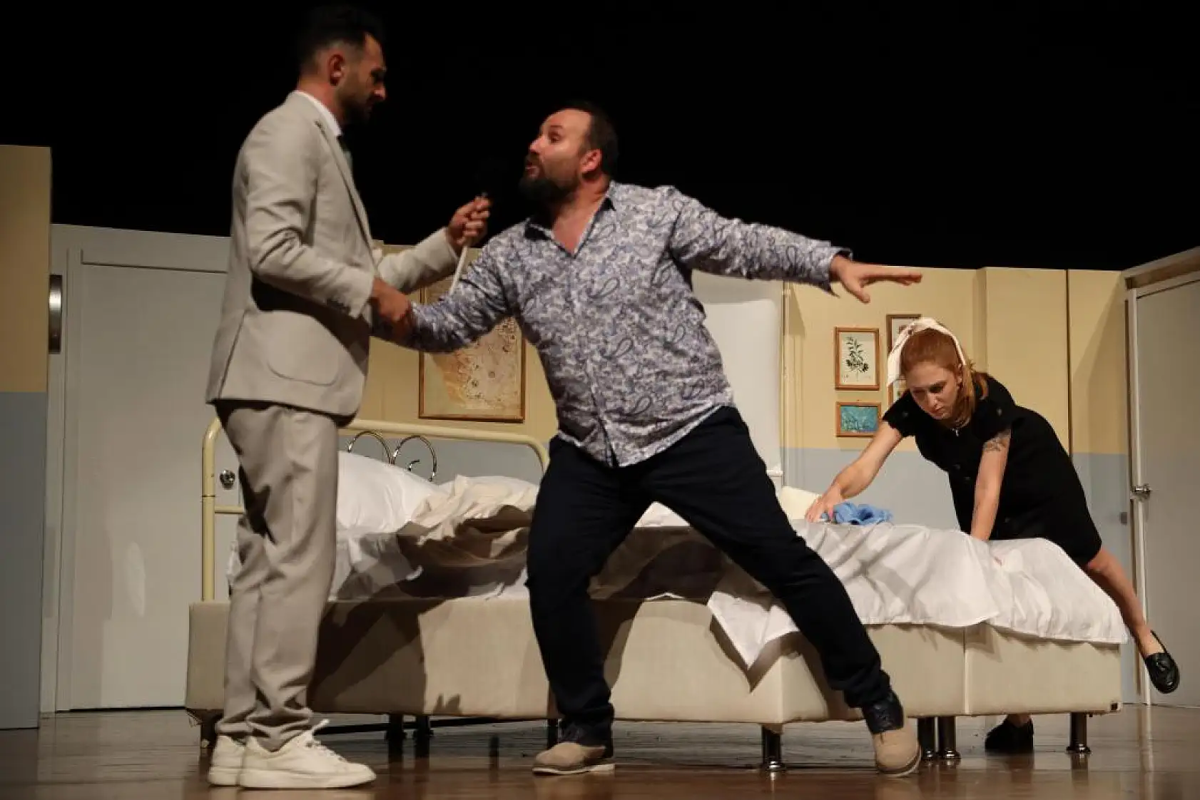 'Son Kaçamak' oyunu izleyenlerden tam puan aldı