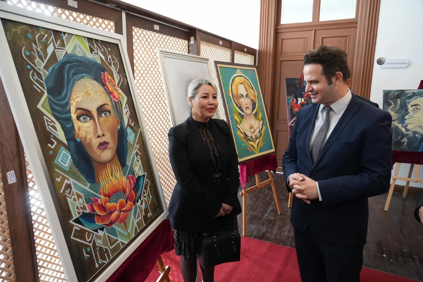 Muğla'da 24 Kasım öğretmenler Günü'ne özel resim sergisi açıldı