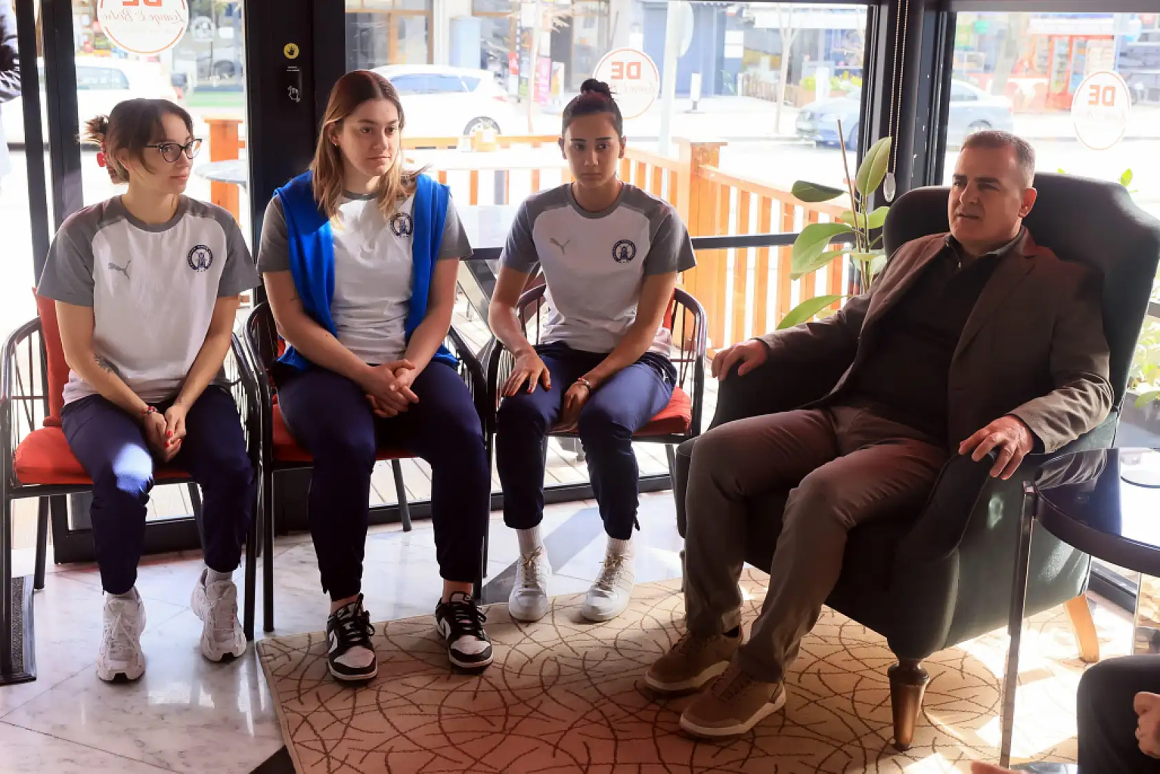 Muğla Valisi Akbıyık, taraftarları maça davet etti