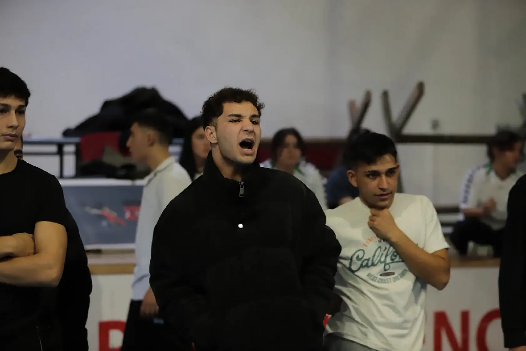 Muğla okul sporları gençler bilek güreşi il birinciliği Menteşe'de tamamlandı