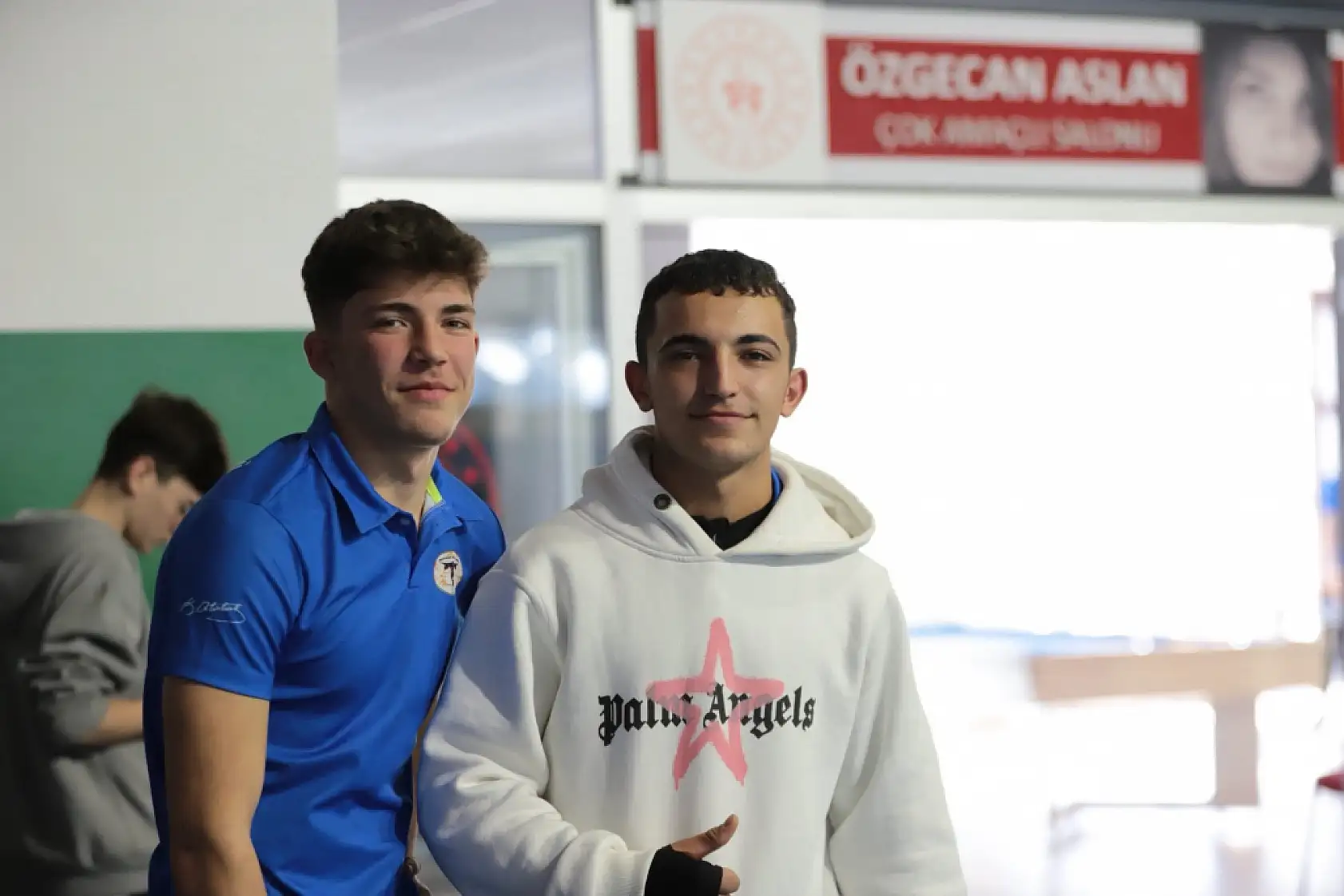 Muğla okul sporları gençler bilek güreşi il birinciliği Menteşe'de tamamlandı