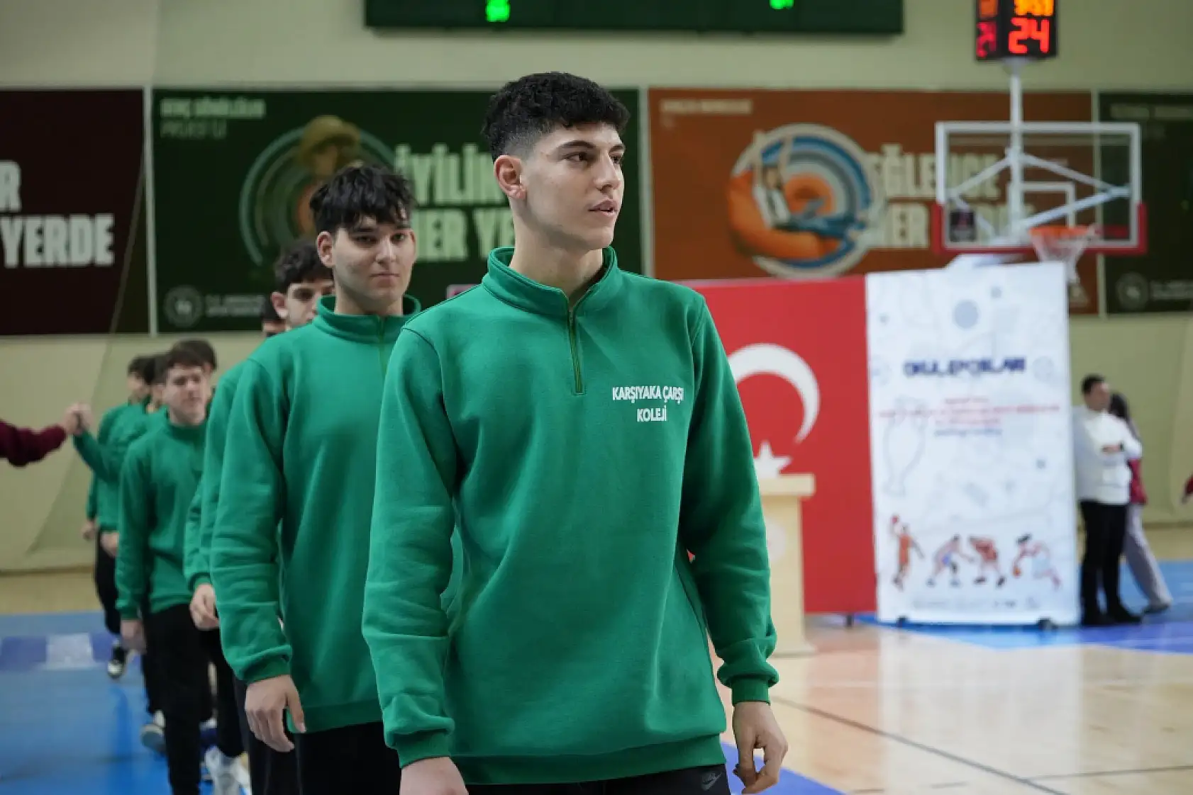 Muğla'da gençler sahaya indi