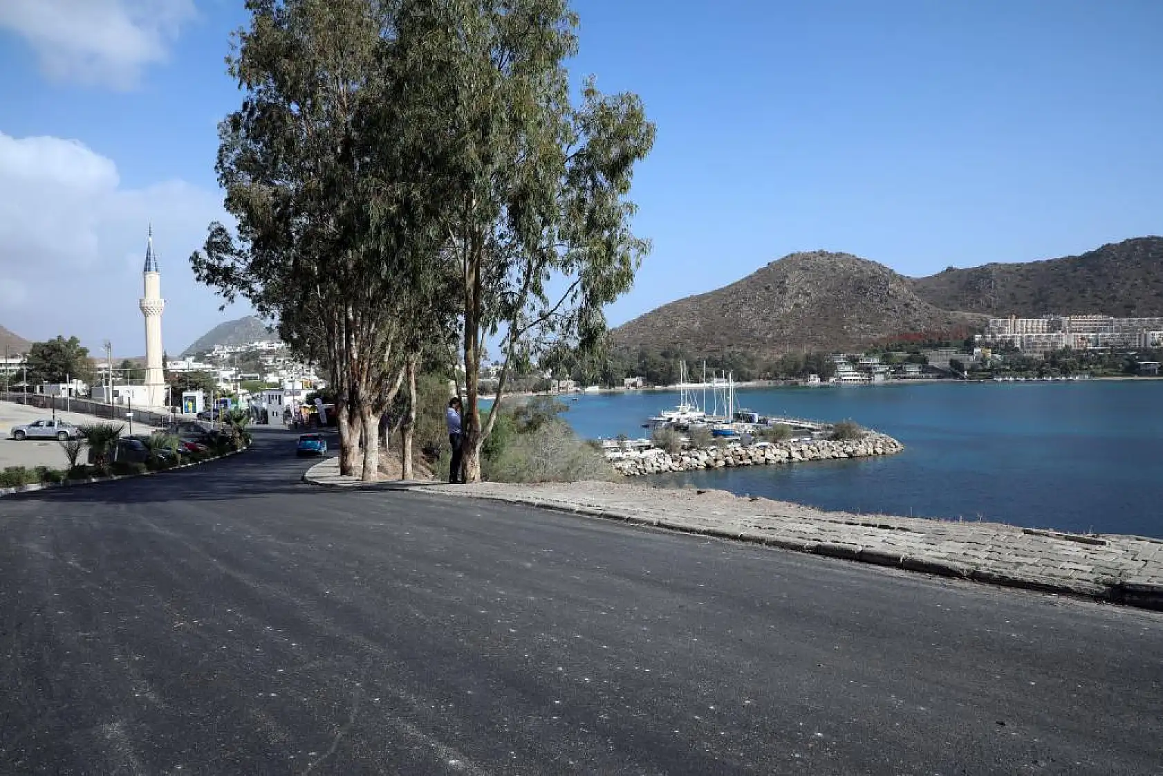 9 Bin Metre Sıcak Asfalt Yapıldı