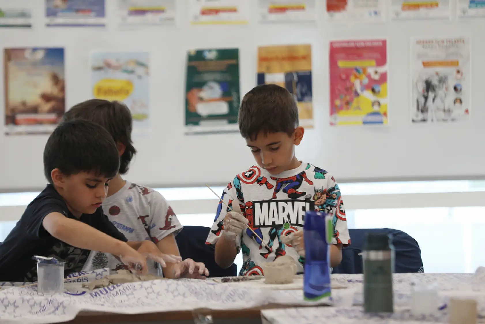 Büyükşehir miniklerin hayal gücünü kille buluşturdu: Minik eller sanata dönüştü