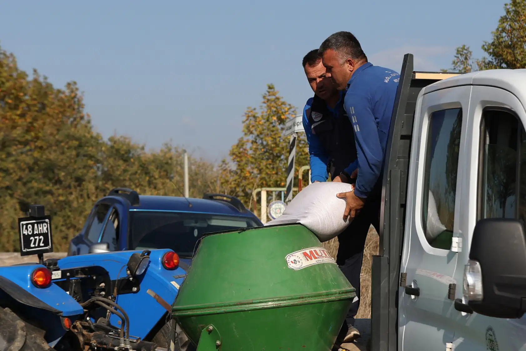 Muğla Büyükşehir'den Kaba Yem Üretimi ile Bölge Hayvancılığına Destek